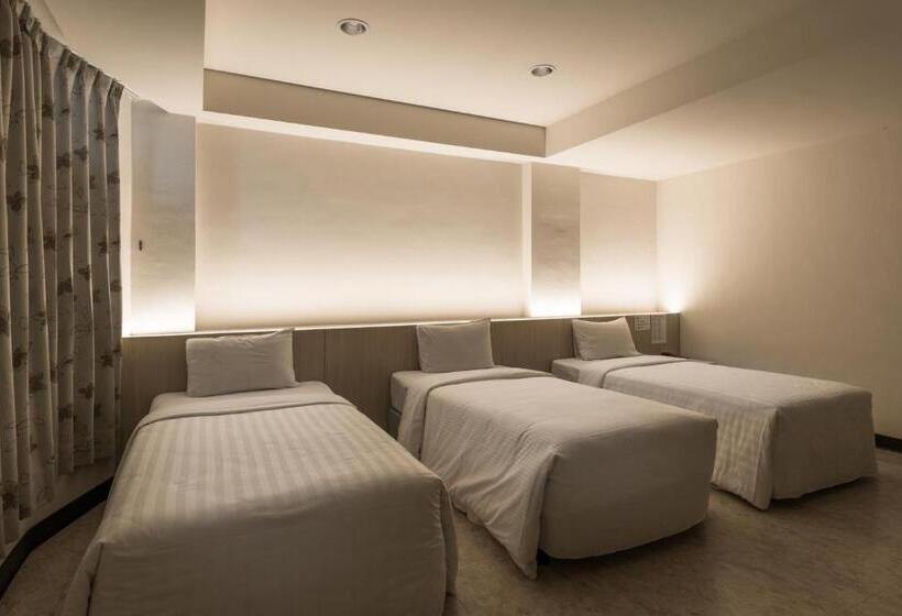 اتاق راحتی سه تخته, Lotus Yuan Business