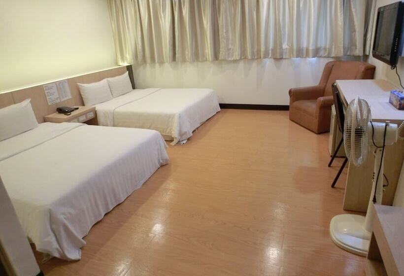 اتاق استاندارد چهار تخته, Lotus Yuan Business