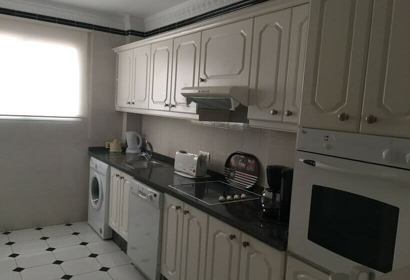 2ベッドルームアパートメント, Playa Real