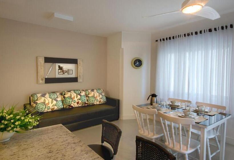 דירת שלושה חדרים, Pousada Bora Bora