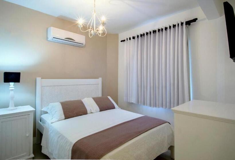 דירת שלושה חדרים, Pousada Bora Bora