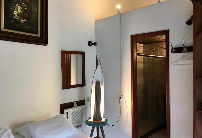 컴포트 트리플 룸, Pousada Tropicana