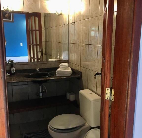 컴포트 트리플 룸, Pousada Tropicana