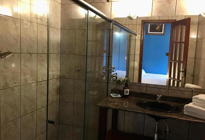 컴포트 트리플 룸, Pousada Tropicana