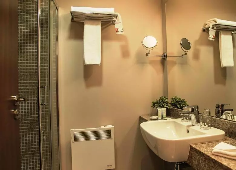 スタンダードルーム, Ramada Plaza Craiova
