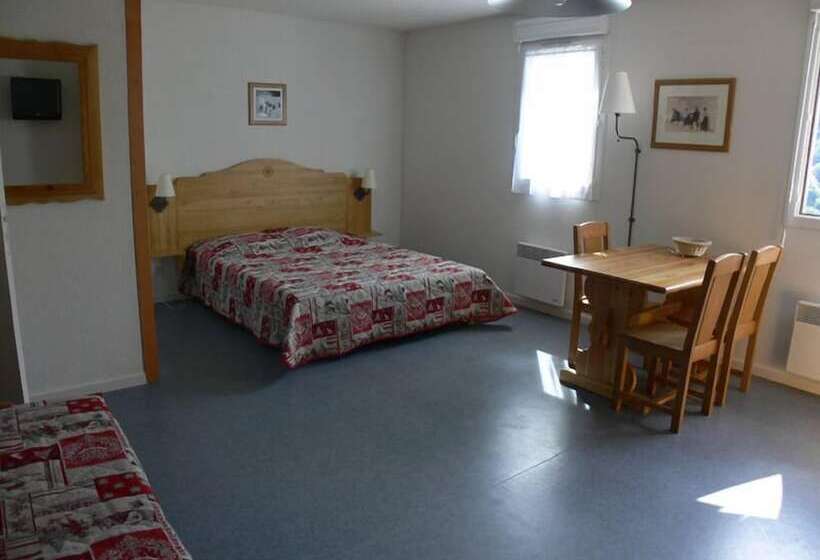 إستوديو قياسى, Residence Plein Soleil