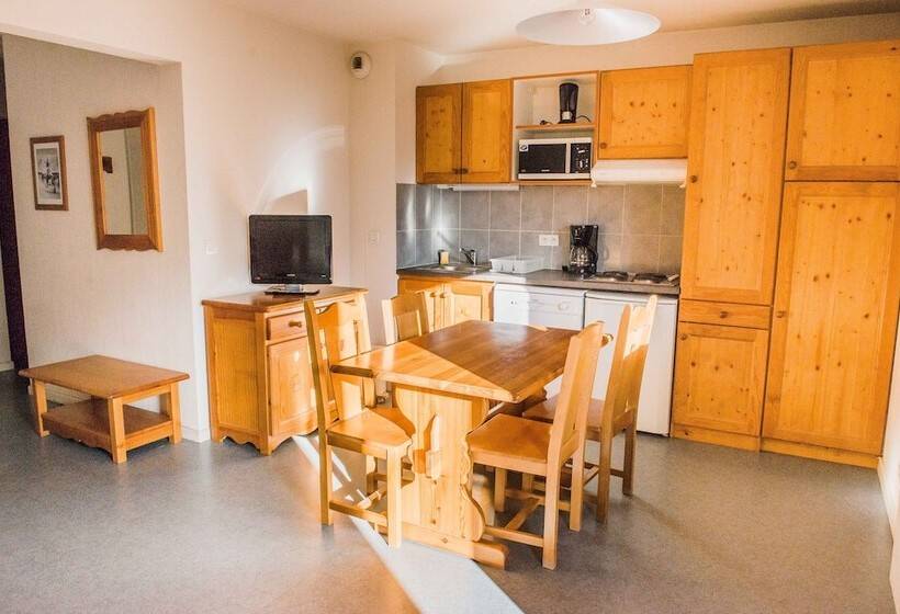 إستديو قياسى مزود بشرفة, Residence Plein Soleil