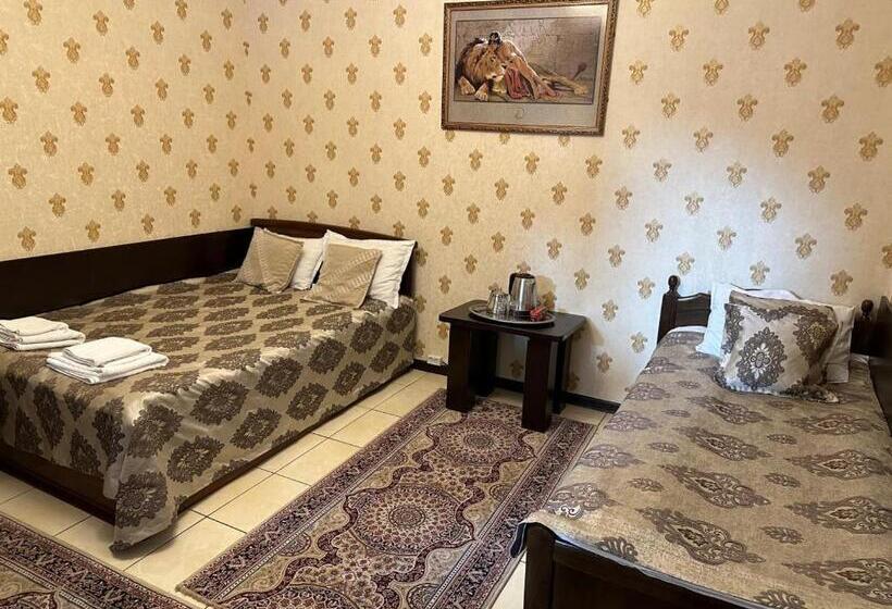 Номер Стандарт Трехместный, Sarbon Hotel Tashkent