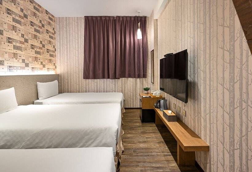 اتاق لوکس سه تخته, Le Room Hotel Taoyuan