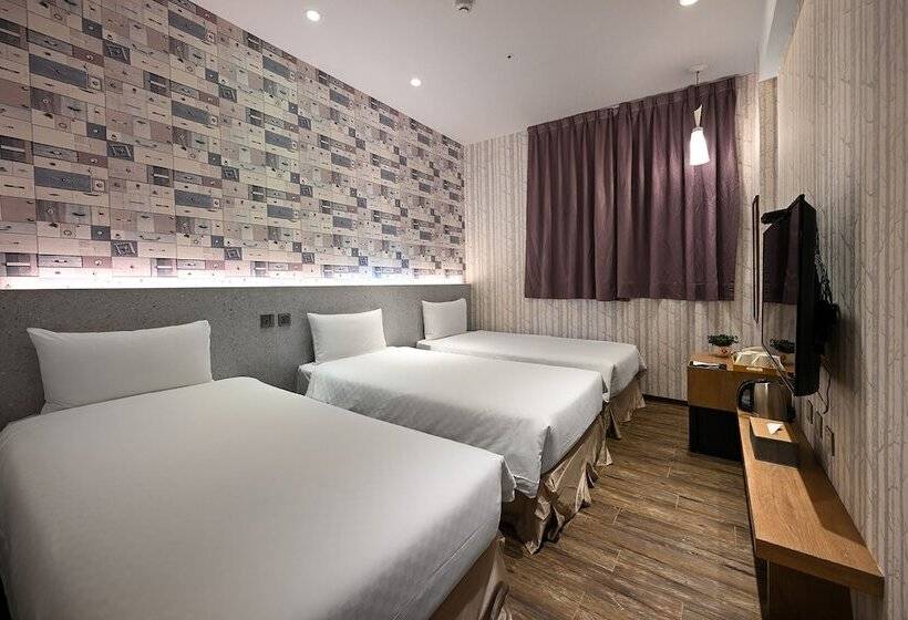 اتاق لوکس سه تخته, Le Room Hotel Taoyuan