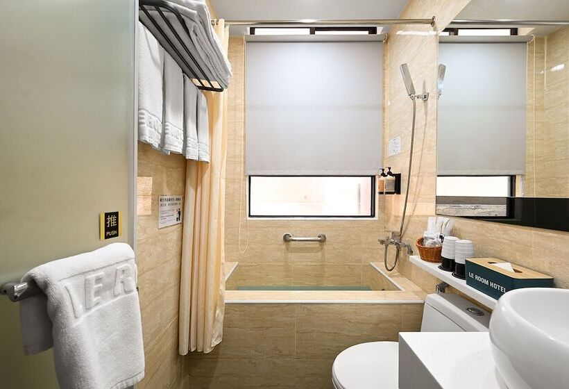 اتاق لوکس چهار تخته, Le Room Hotel Taoyuan