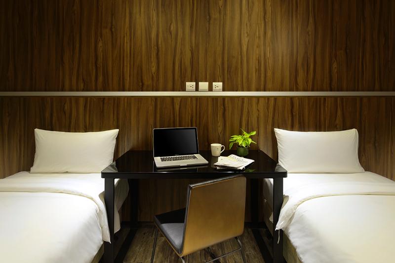 اتاق لوکس سه تخته, Le Room Hotel Taoyuan