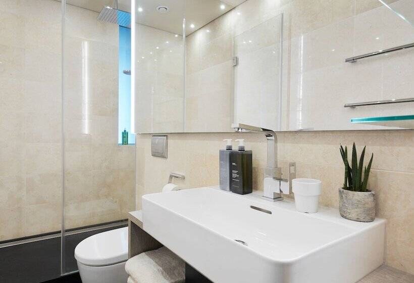 Апартаменты Deluxe 1 Спальня, Living Hotel Frankfurt