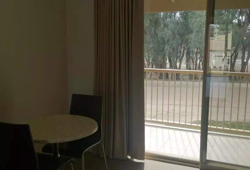 ベーシックワンルーム, Murray Waters Motor Inn & Apartments