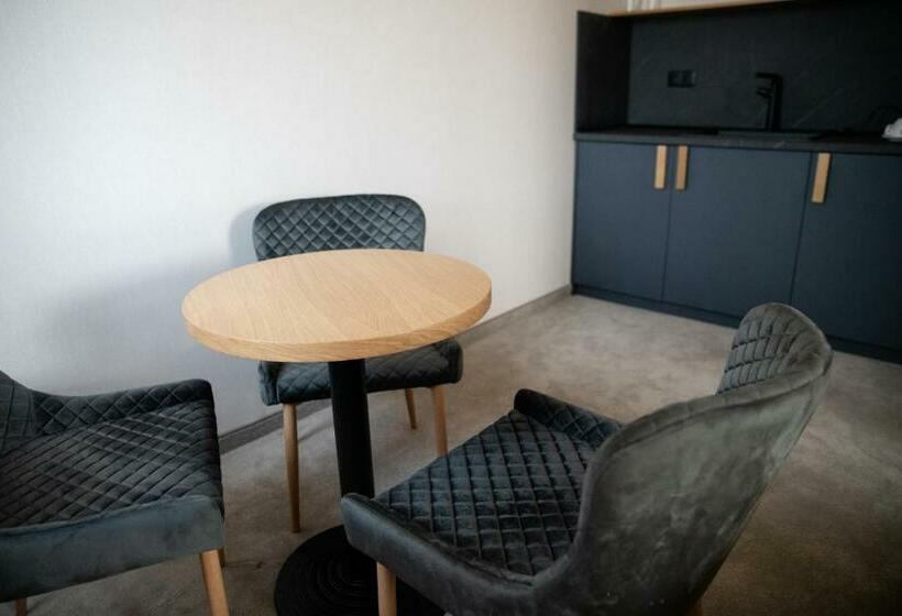 Люкс с Балконом, Saint Thomas Holiday Village