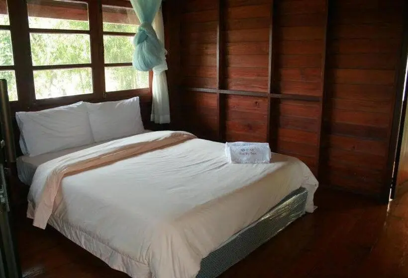 Talo 2 Makuuhuonetta, ปอ อา ยอ รีสอร์ท