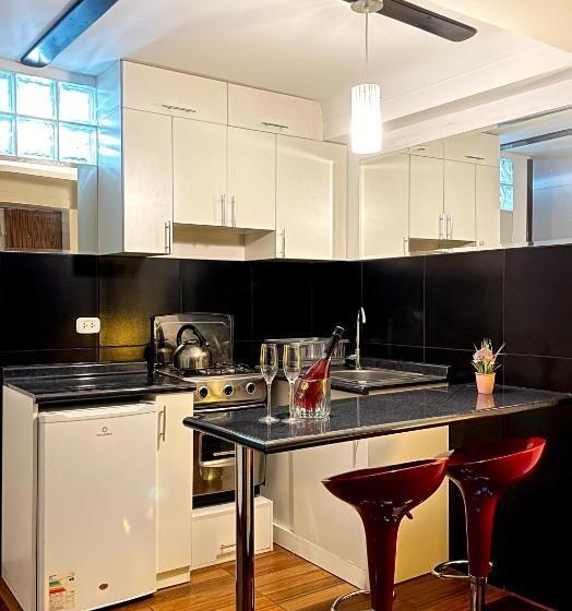 استودیوی استاندارد, Allinkay Cusco Apart