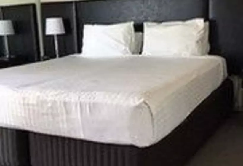 Huoneisto 2 Makuuhuonetta, Baileys Serviced Apartments