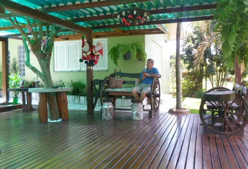 패밀리 룸, Kantinho Da Serra