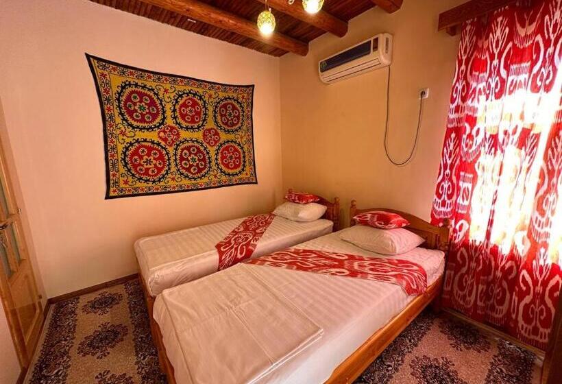 غرفة قياسية, Sarrafon Guest House