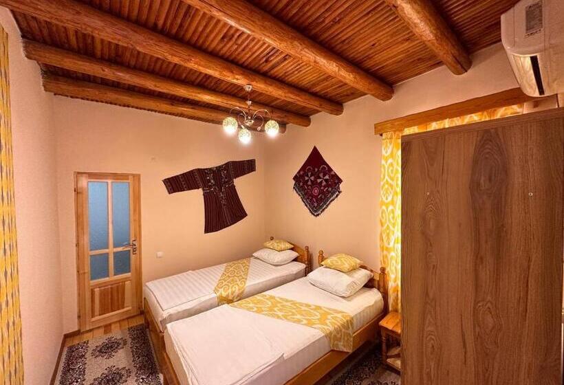 스탠다드 룸, Sarrafon Guest House