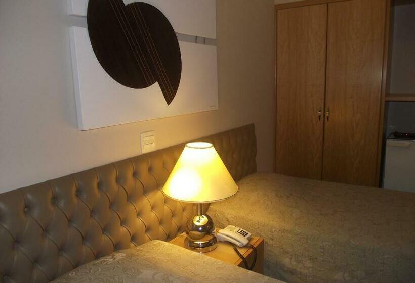 Номер Стандарт Индивидуальный, Augustus Plaza