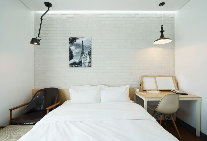 Номер Стандарт, Boutique Hotel Wine