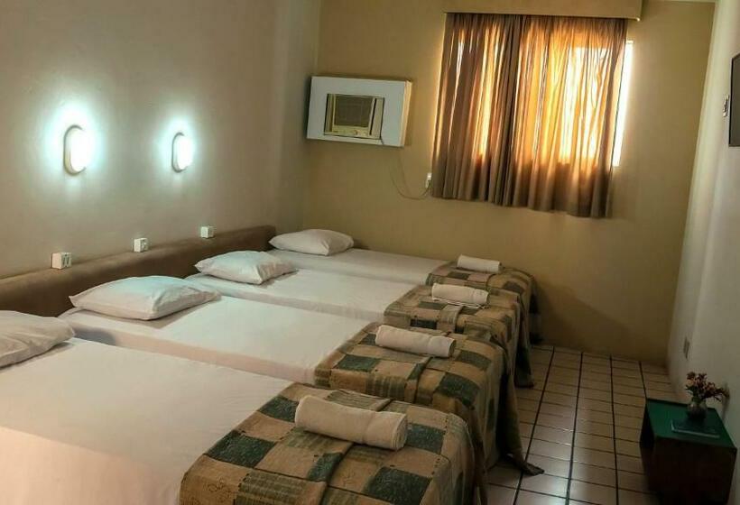 Четырехместный Номер Стандарт, Center Plaza