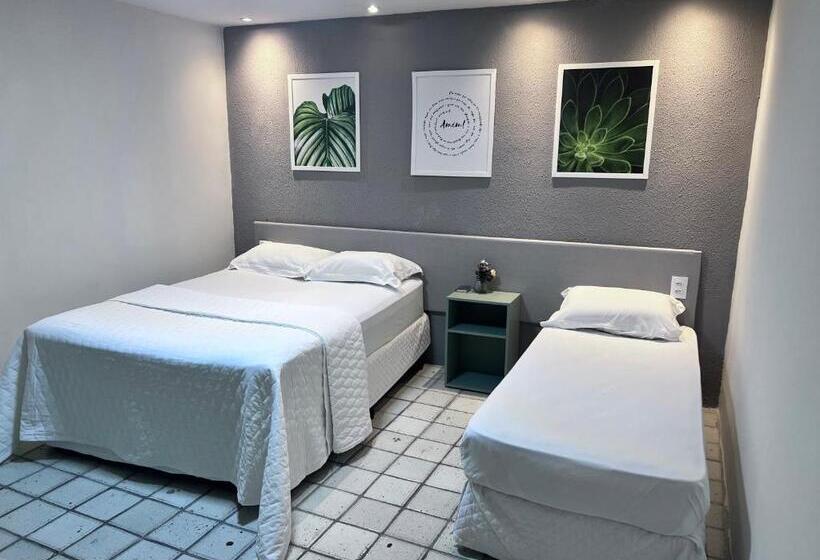 Номер Стандарт Трехместный, Center Plaza