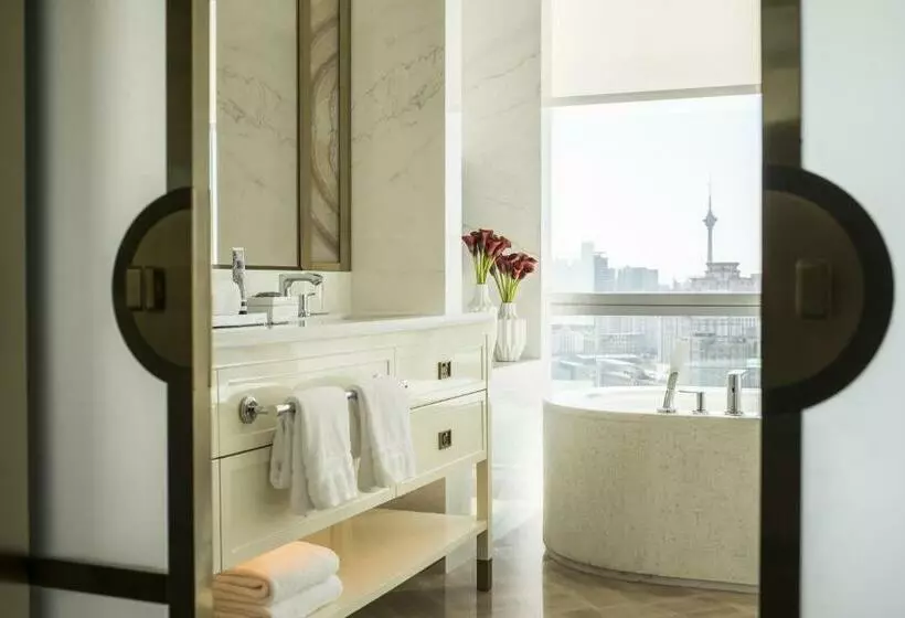 Premium-huone, Four Seasons Hotel Tianjin