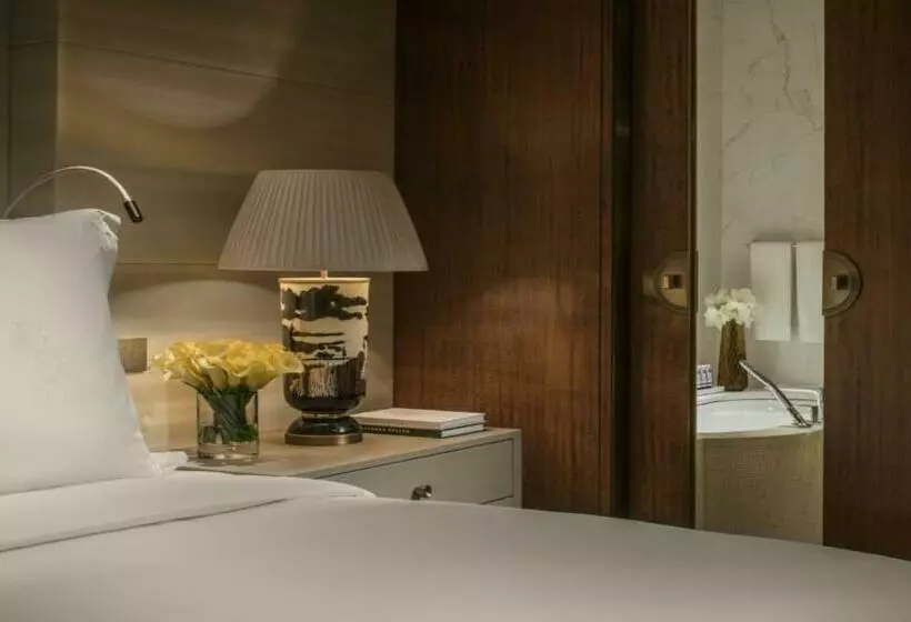 Deluxe-huone King-vuode, Four Seasons Hotel Tianjin