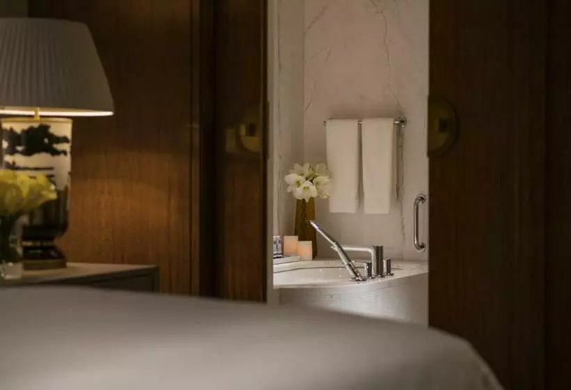 Deluxe-huone King-vuode, Four Seasons Hotel Tianjin