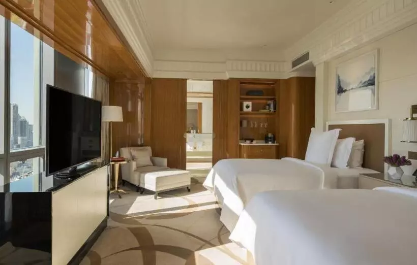 Standard-huone, Four Seasons Hotel Tianjin