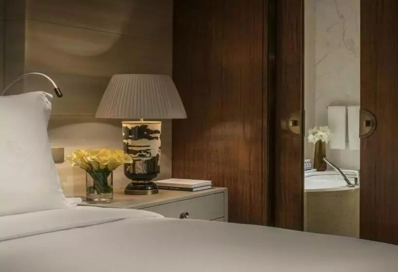 Deluxe-sviitti, Four Seasons Hotel Tianjin