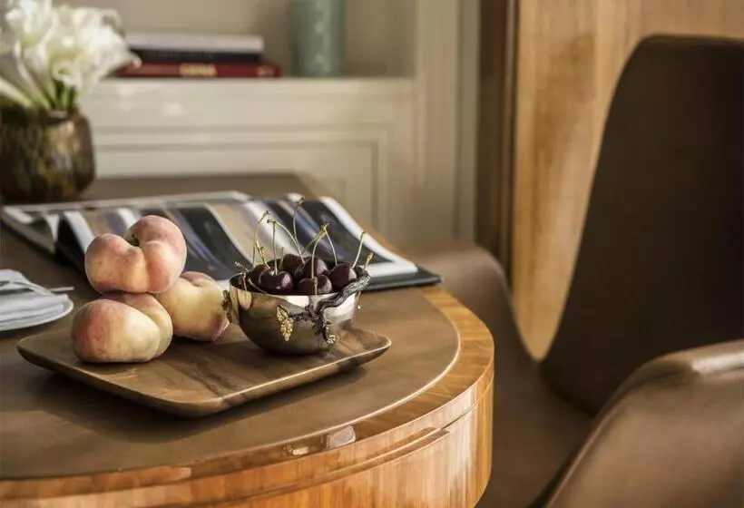 Deluxe-sviitti, Four Seasons Hotel Tianjin