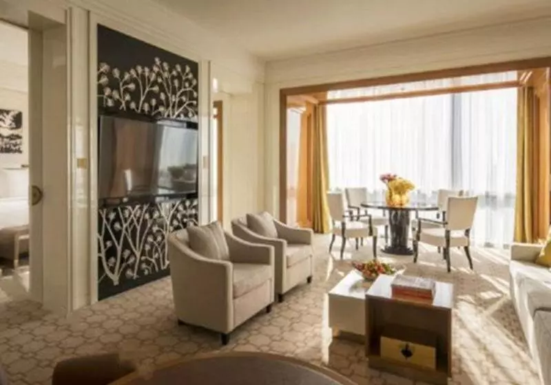 Sviitti King-vuode, Four Seasons Hotel Tianjin