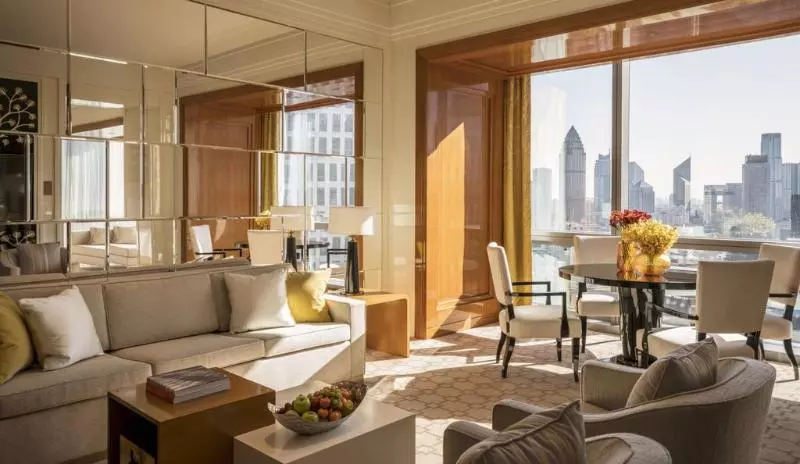 Deluxe-sviitti, Four Seasons Hotel Tianjin