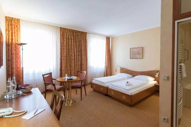 Deluxe-sviitti, Four Seasons Hotel Tianjin