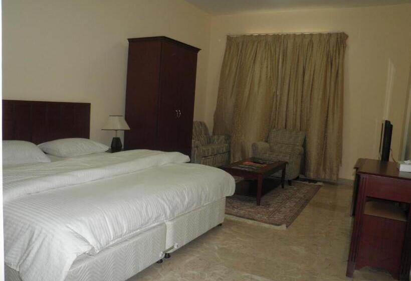 استودیوی استاندارد, Hamasa Plaza