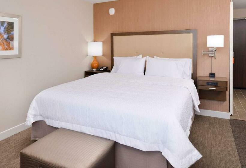 Стандартный Номер Кровать Кинг, Hampton Inn El Centro