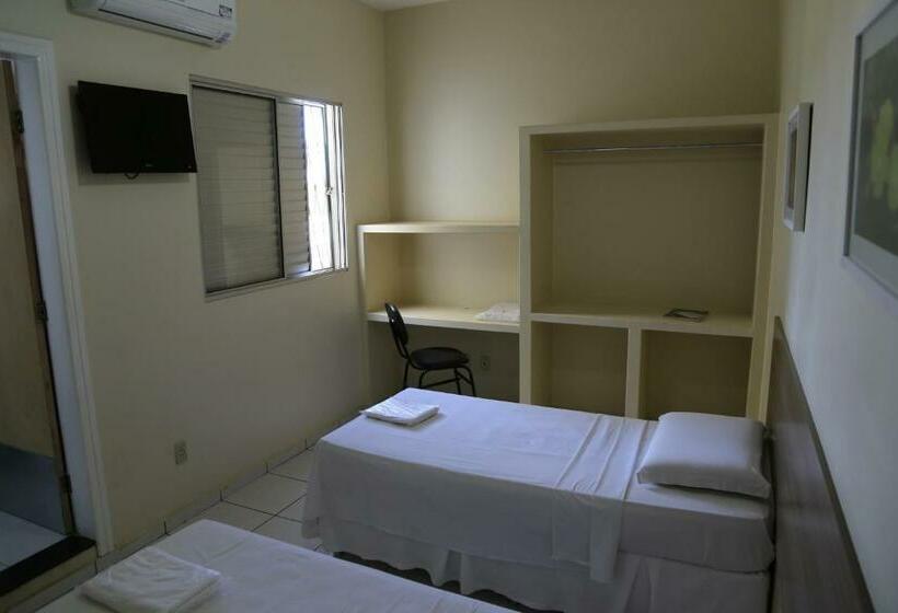 스탠다드 룸, Melo