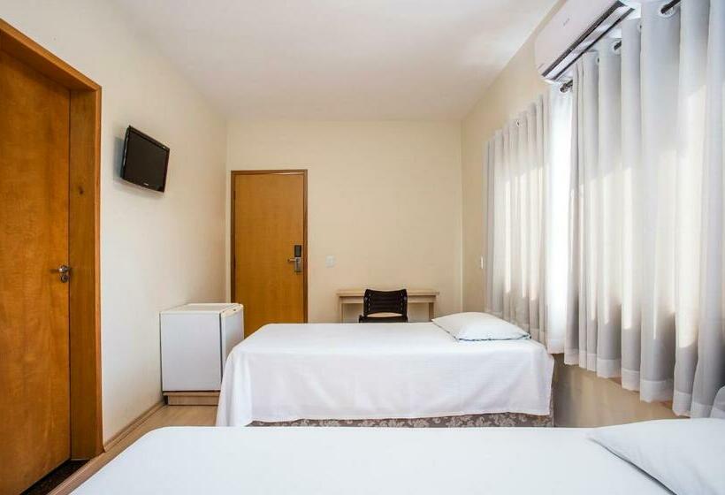 חדר סטנדרט, Metropole Paulinia