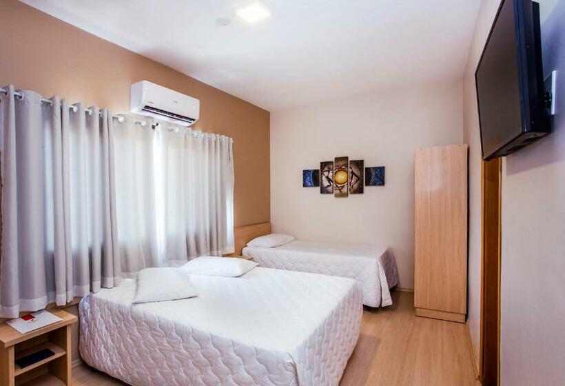 Трехместный Номер Superior, Metropole Paulinia