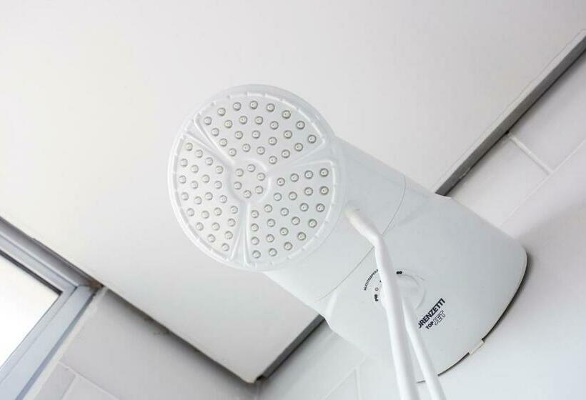 חדר סופריור לשלושה, Metropole Paulinia