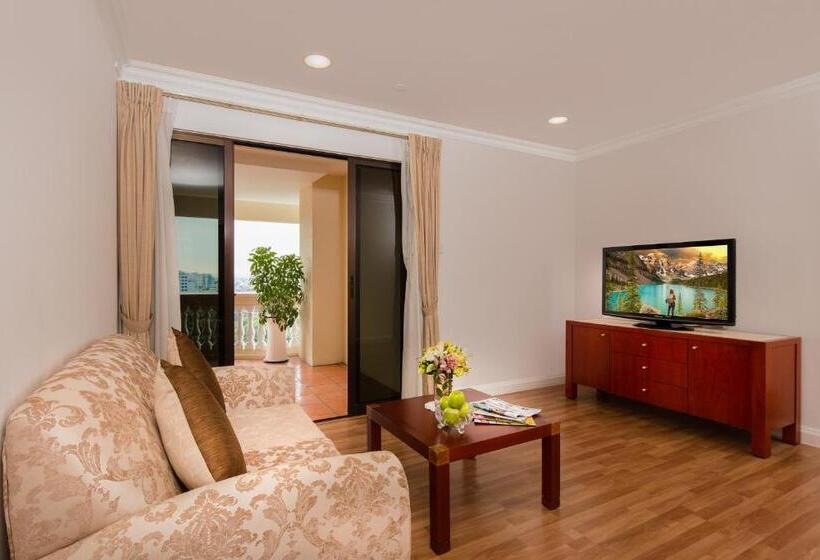 1 Bedroom Penthouse Apartment, Norfolk Mansion  Luxury Serviced Apartment