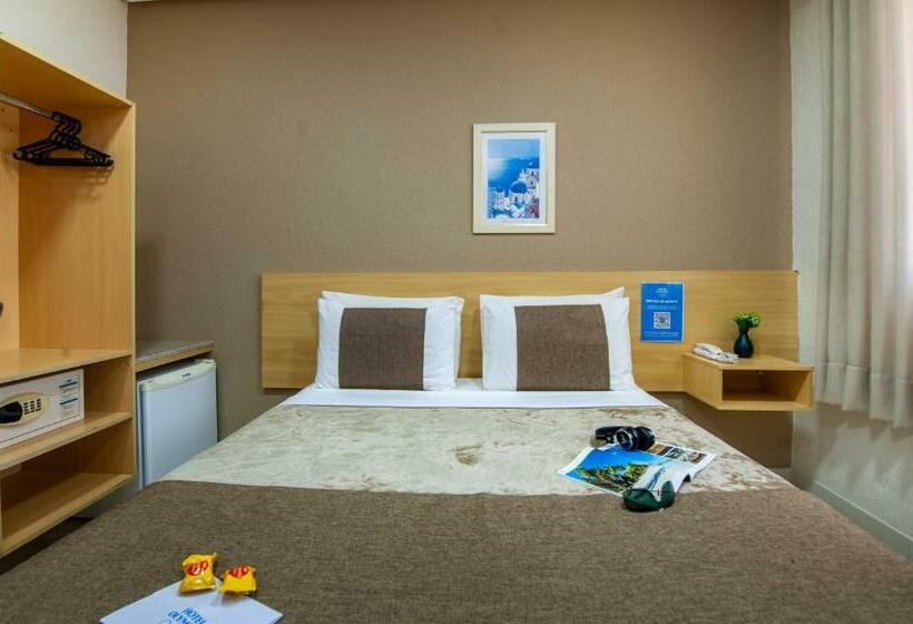 ダブルベッドスタンダードルーム, Olympia