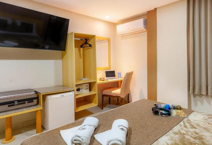 スタンダードトリプルルーム, Olympia