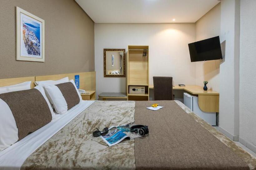 ダブルベッドスタンダードルーム, Olympia