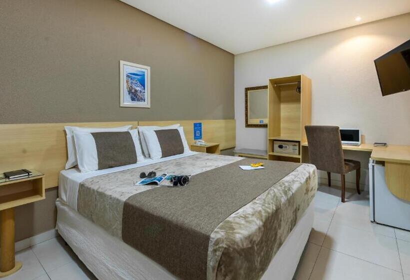 ダブルベッドスタンダードルーム, Olympia