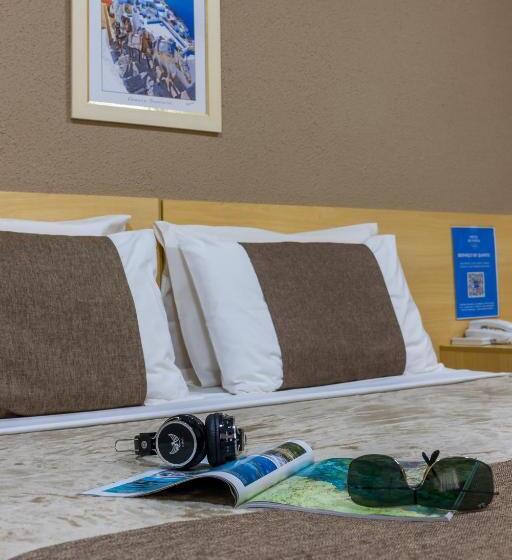 ダブルベッドスタンダードルーム, Olympia